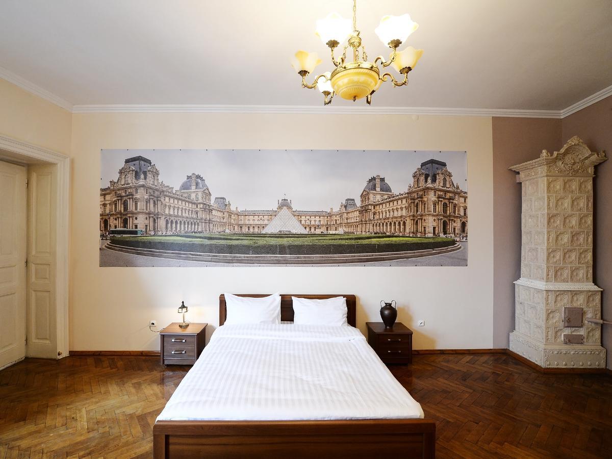 The Historical Family Nest In City Centre Lviv Exterior photo